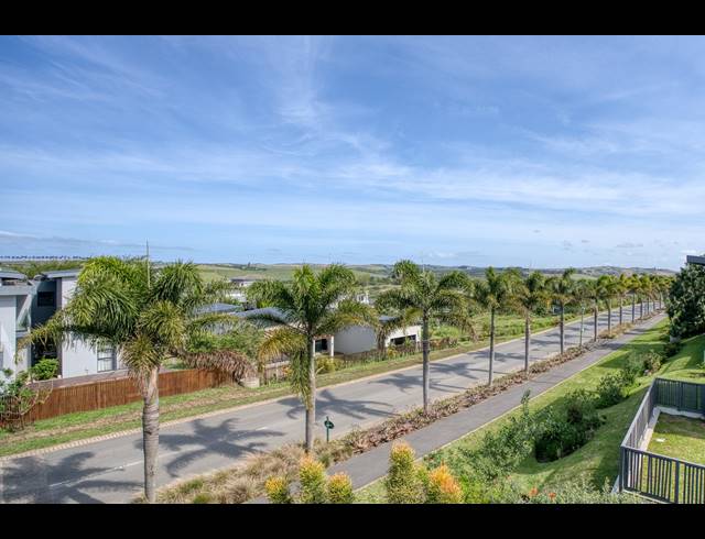 4 BEDROOM HOUSE FOR SALE IN PALM LAKES ESTATE